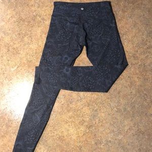 Lululemon leggings
